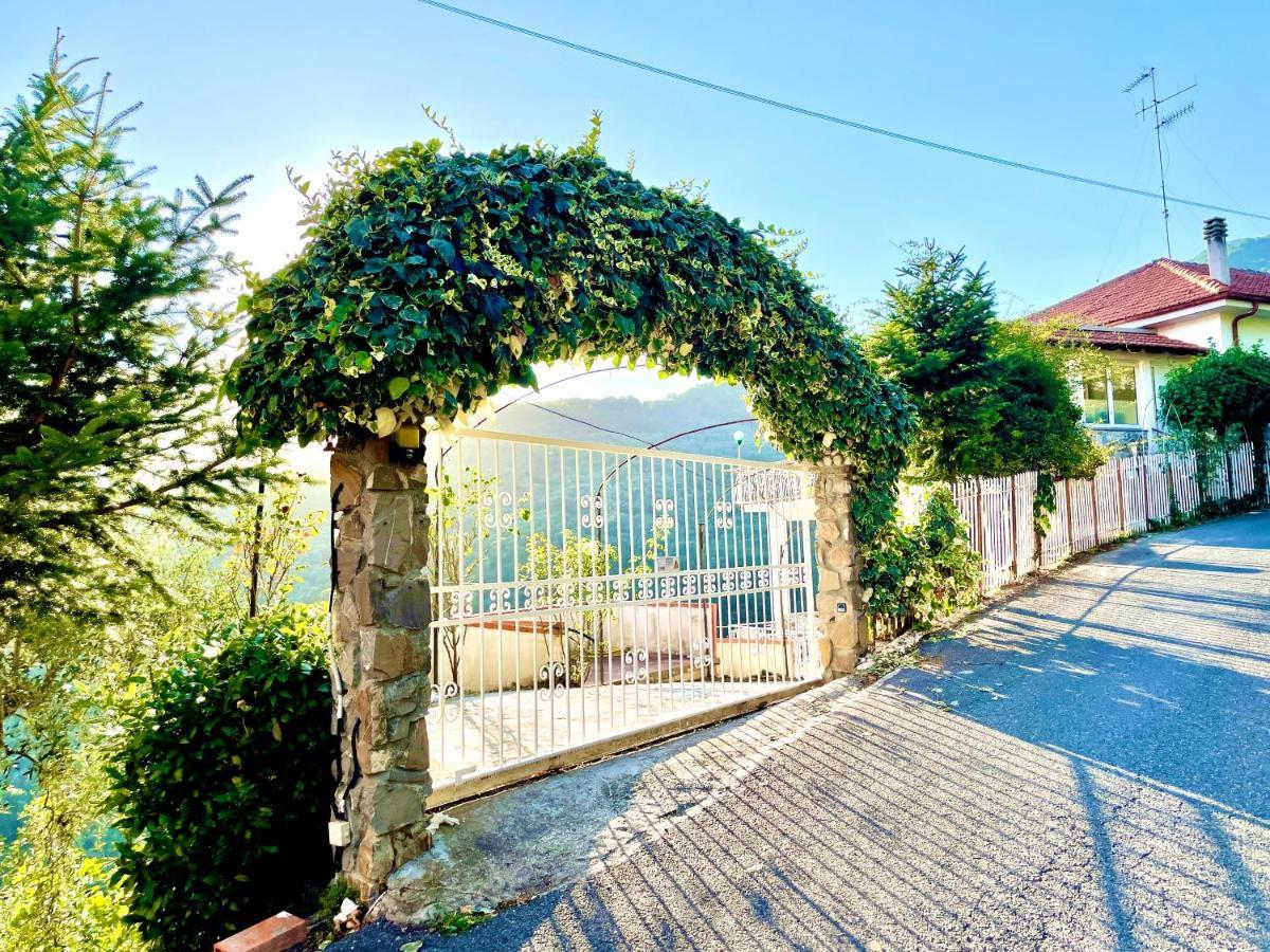 Casa Vacanza Paola Aurigo מראה חיצוני תמונה